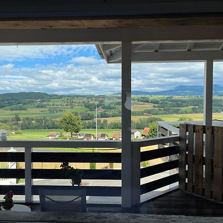 Loft Des Milans, Petit Nid Douillet Perche Sur La Campagne Ecublens (Vaud) Exterior foto